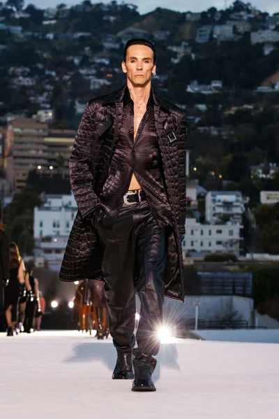Look 40